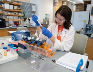 Read more about the article Biochemistry Tuition for In-Depth Learning and Practice